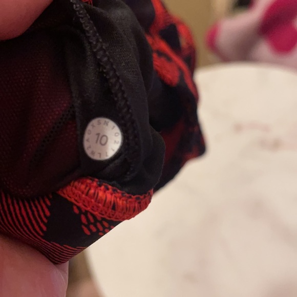 Lululemon Sports Bra - Picture 5 of 5